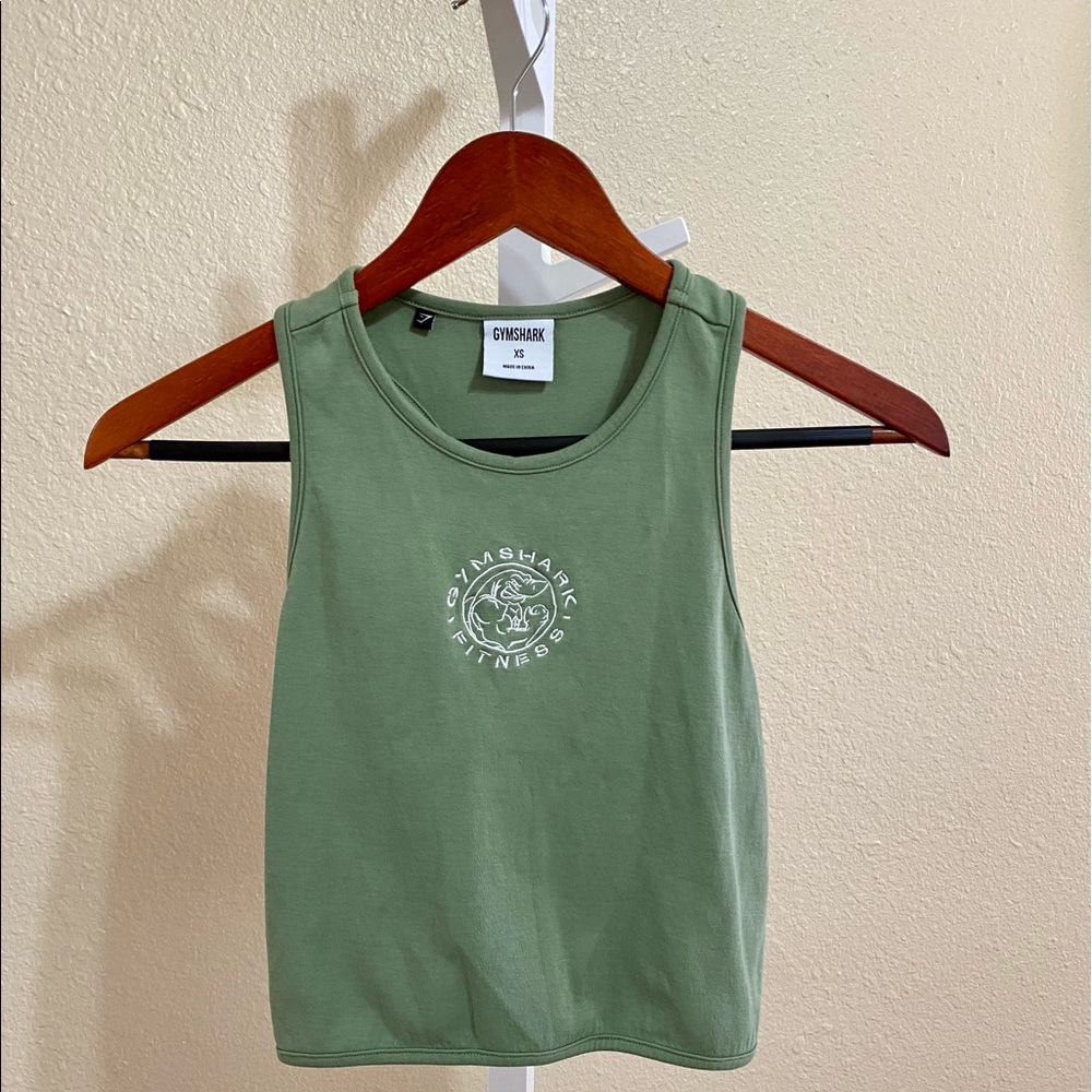 GymShark XS Green tank top 💚